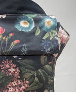 A close up of the Integra vintage summer baby carrier available at a Babipur 
