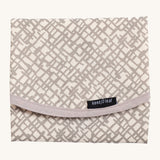 Keep Leaf food wrap in mesh design. A cream colour organic cotton wrap for food with grey mesh lines printed all over and grey trim. Features a velcro lid for easy fastening