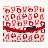Keep Leaf food wrap in new fruit design. A cream colour organic cotton wrap for food with red apple and pear outlines printed all over and light pink trim. Features a velcro lid for easy fastening