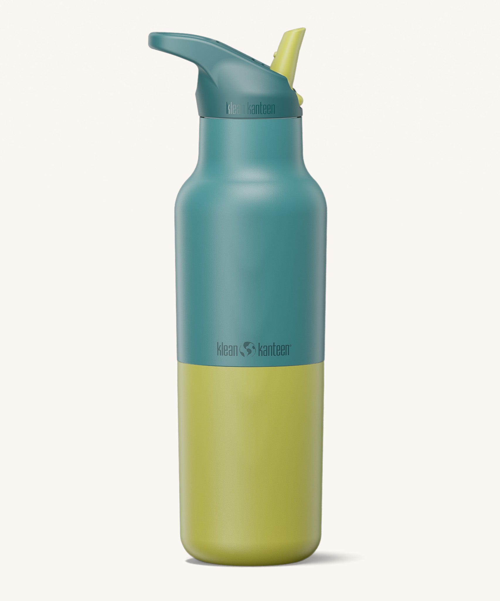 Klean Kanteen 16oz rise insulated classic with sports cap in Brittany kaleidoscope available at Babipur. A reusable stainless steel bottle in blue and green colour matching flip sports straw cap. 