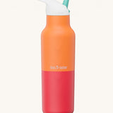 lean Kanteen 16oz rise insulated classic with sports cap in marigold kaleidoscope available at Babipur. A reusable stainless steel bottle in orange and red colour with a white and turquoise flip sports cap. 