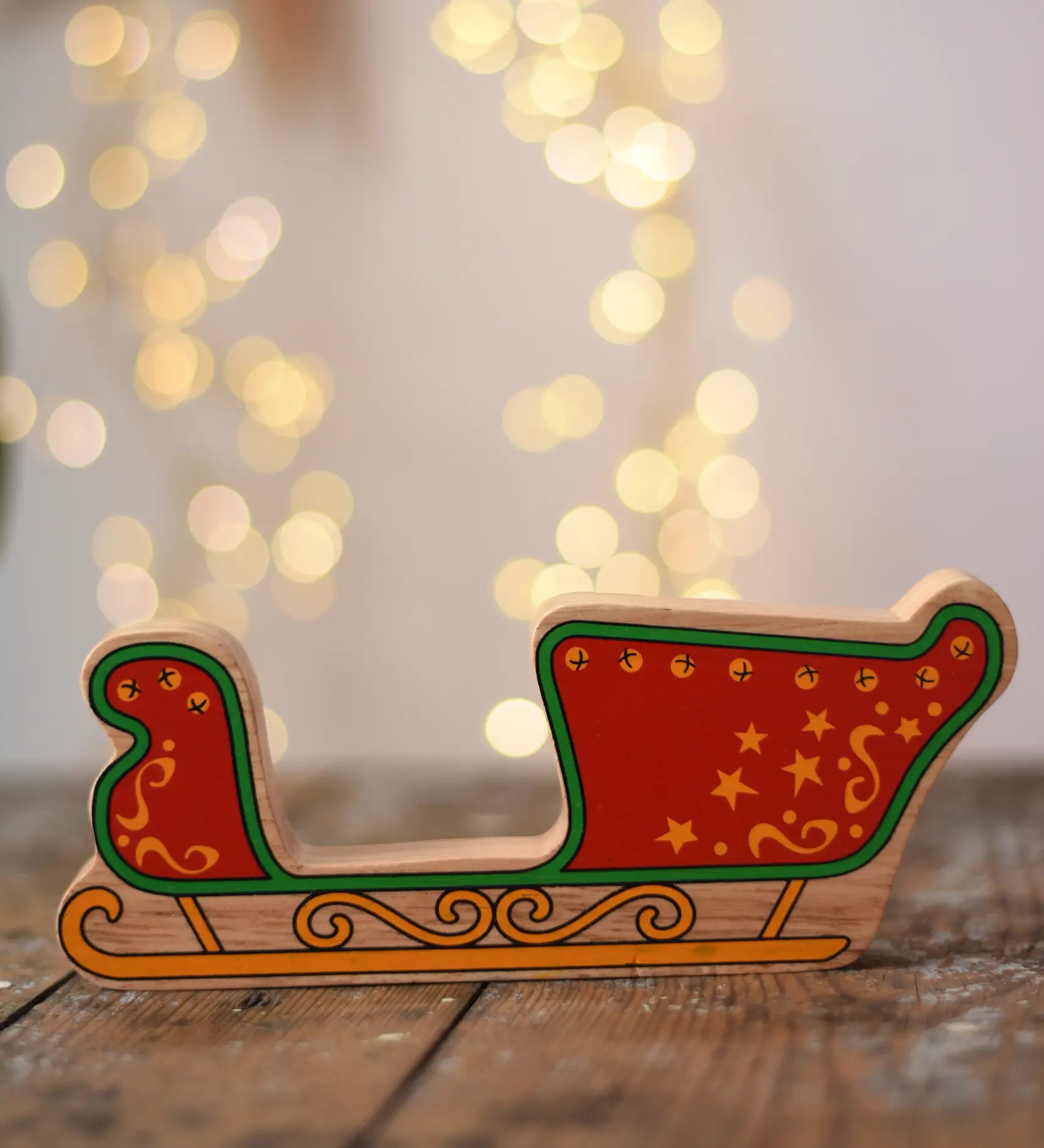 Lanka Kade red Christmas sleigh wooden wooden toy figure.