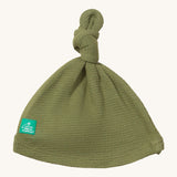 Little Green Radicals chive tie hat available at Babipur. A GOTS organic cotton hat in green with a knot on the top. Features a small brand patch on the brim