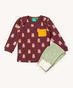 Little Green Radicals brown bear playset available at Babipur. Features a GOTS organic cotton long sleeve t-shirt in dark maroon with prints of cute teddy bears with a yellow chest pocket and a striped jogger in light green and cream.