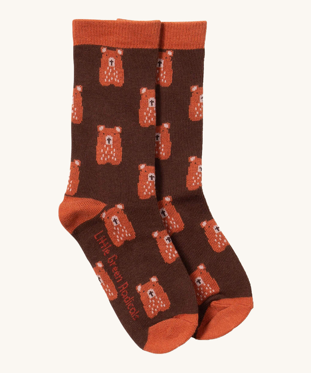 Little Green Radicals teddy bear ankle socks from the teddy bear set available at Babipur. A dark brown GOTS organic cotton sock with cute teddy bears and light brown trim