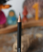 Close up of a Lyra art design pencil from the Lyra 12 drawing pencil set.