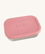 A One Green Bottle lunchbox in rose colour. A stainless steel plastic free lunchbox available at Bapipur. Features a pale pink silicone lid. 