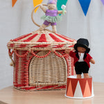 Olli Ella Holdie Circus Folk Ronaldo The Ringleader