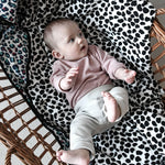  spotty Dalmatian print on one side