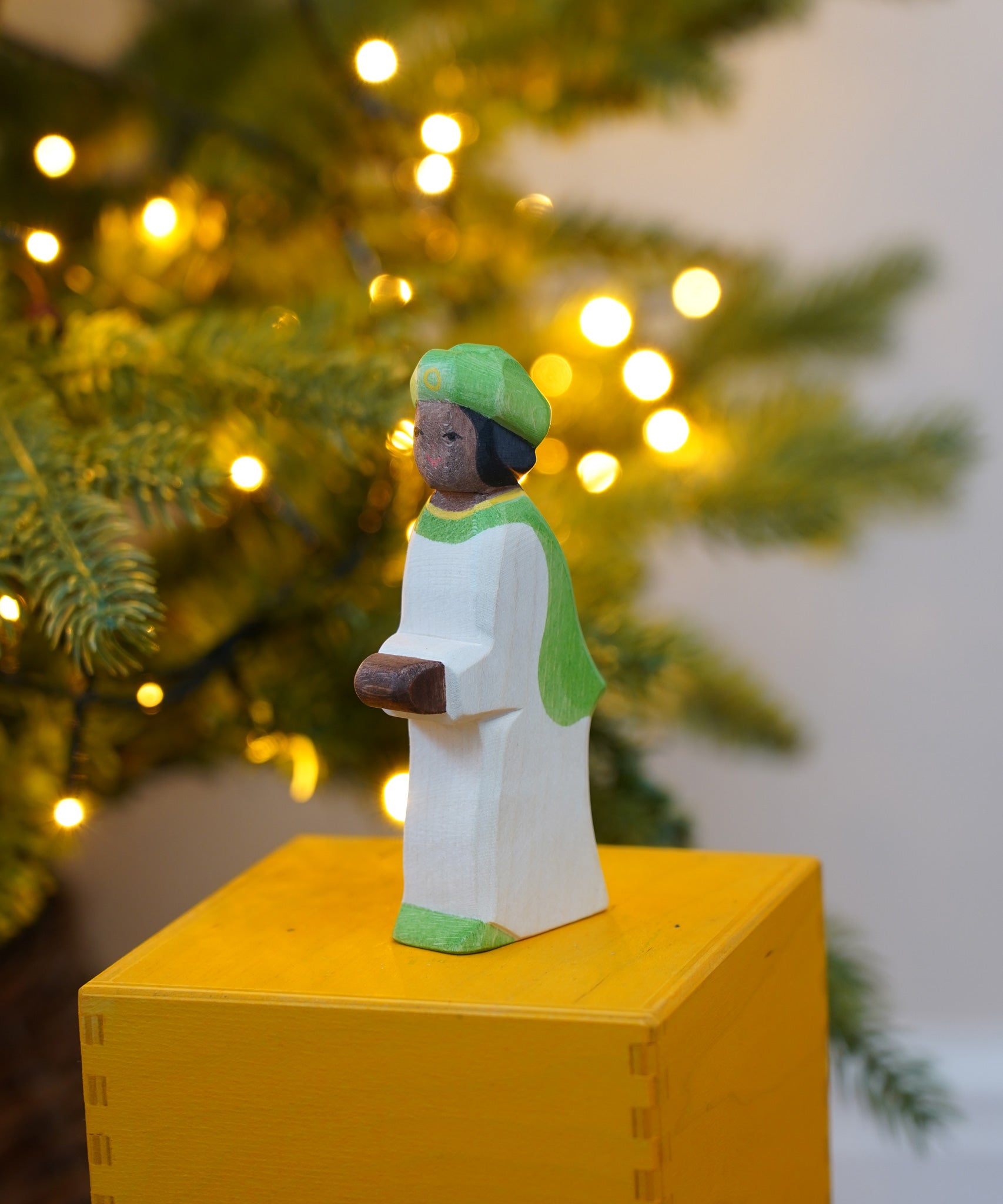 The Ostheimer Green King's Page  Three Wise Men Wooden Nativity Figure. These wooden figures are part of a wide range of expertly hand crafted wooden toys here at Babipur. 
