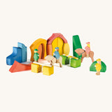 A simple play scene using all the pieces from the Ostheimer Rainbow Rider Farm Blocks set. 
