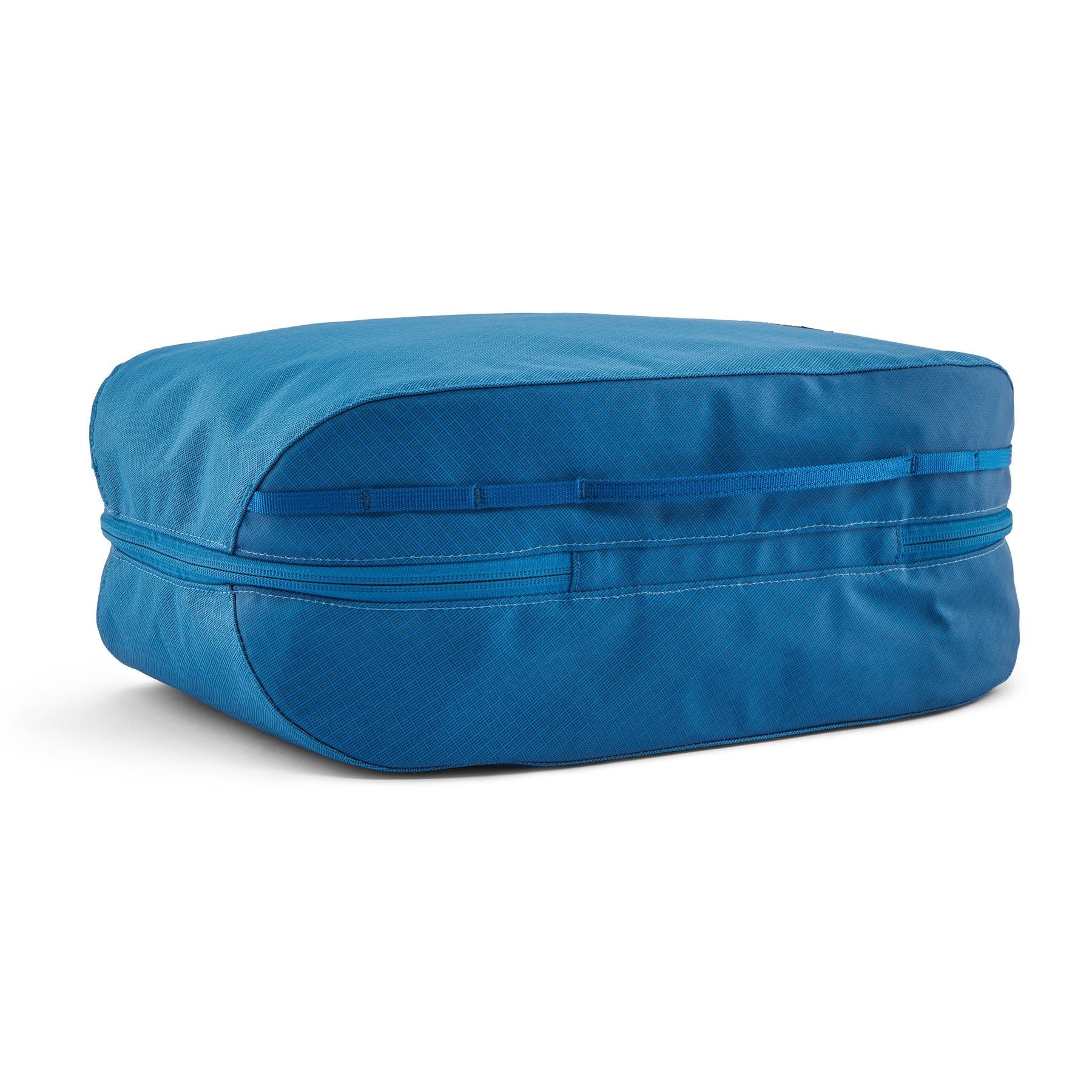 The back of Patagonia Black Hole Large 14L Travel Cube Wash Bag in endless blue