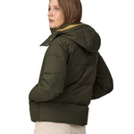 Patagonia downdrift jacket in pine green colour back detail