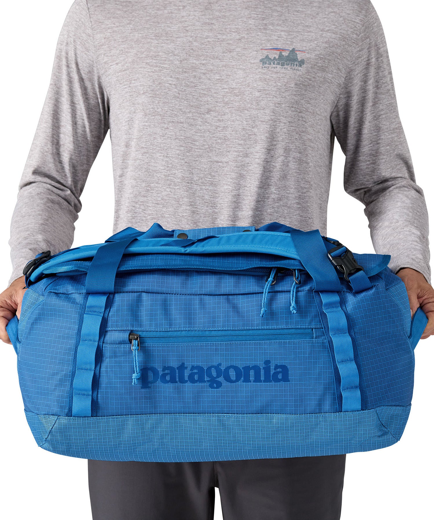 Patagonia black hole duffel bag in endless blue colour size detail