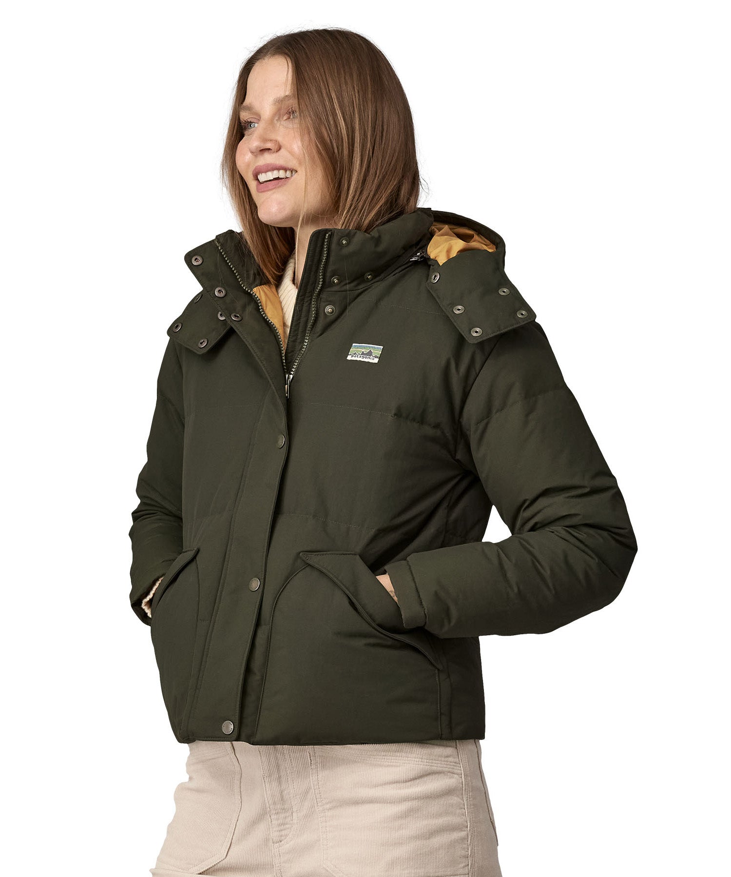 Patagonia downdrift jacket in pine green colour front detail