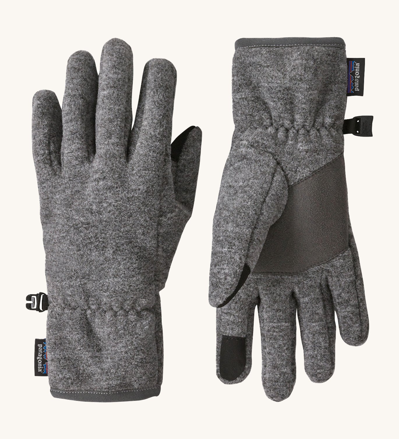 Patagonia kids synchilla gloves. A pair of light fleece fabric gloves, features a grip panel on the palm, thumb and index finger.   Logo patch stitched on the wrist cuff.