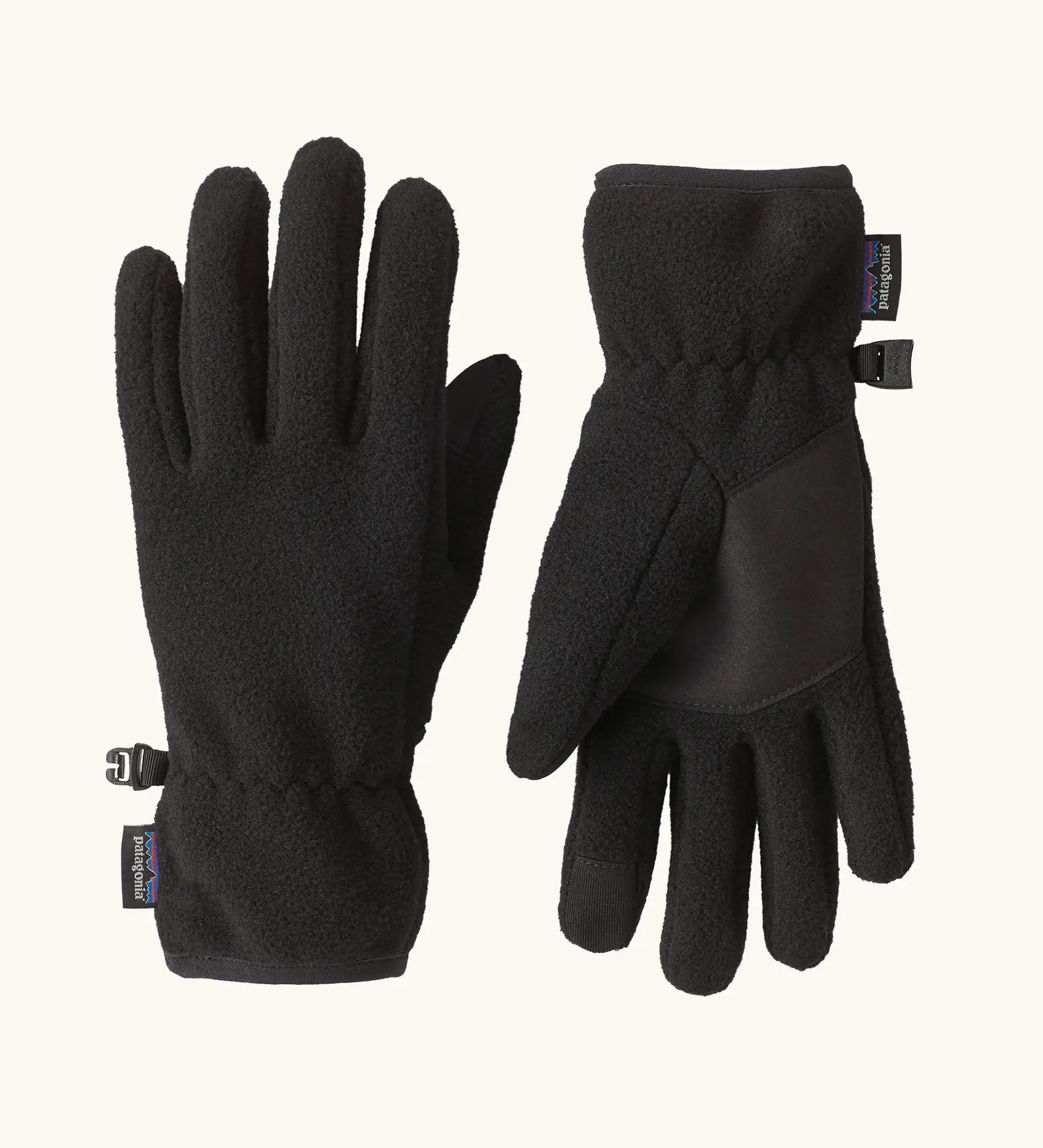 Patagonia kids synchilla fleece gloves in black solid.