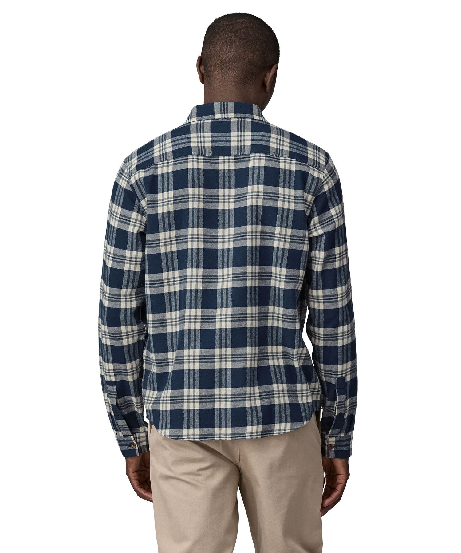 Patagonia men's lightweight flannel shirt in a new navy colour way back detail