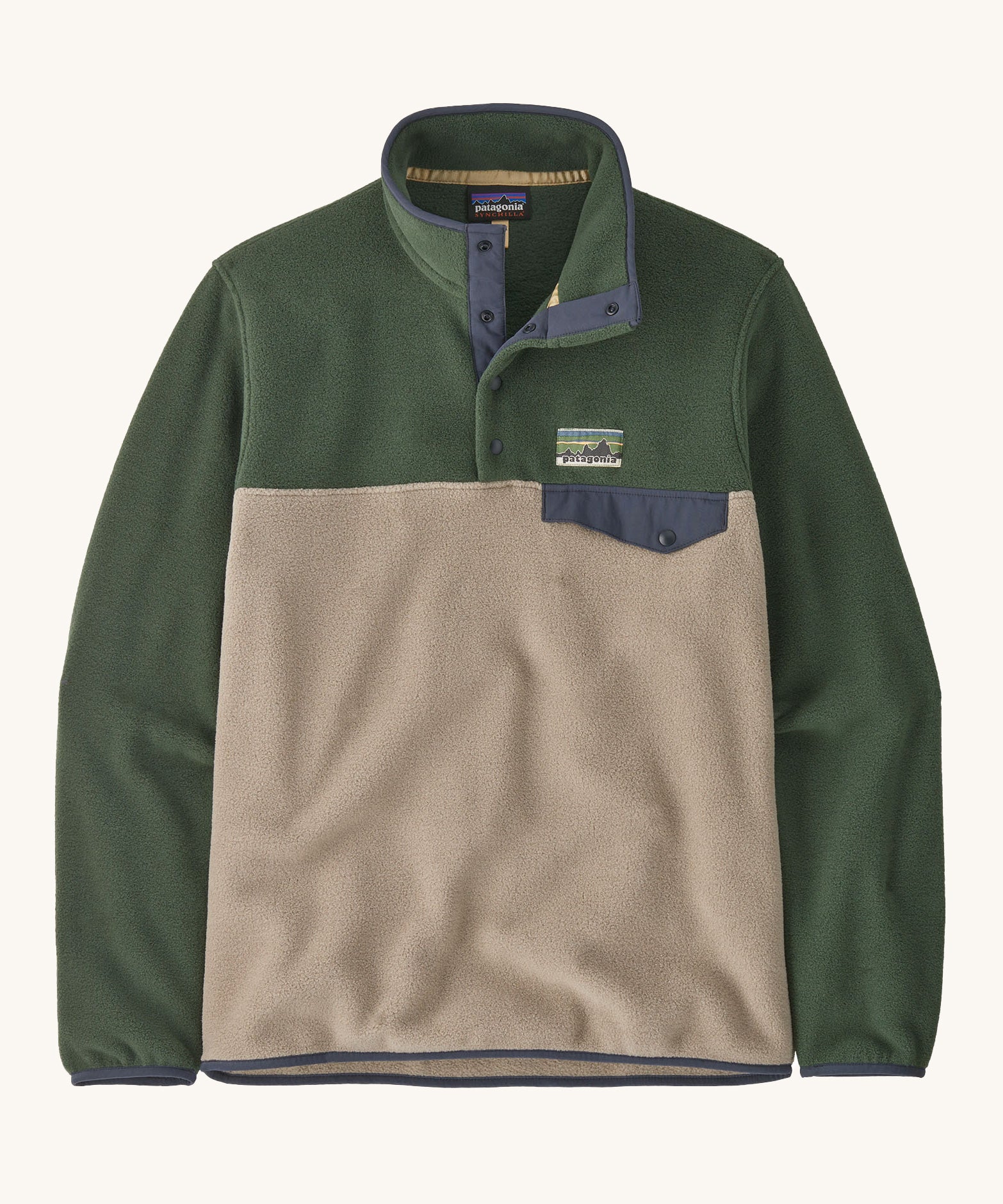 Patagonia Men's Lightweight Synchilla Snap-T Fleece in a Seabird Grey and green colour. 