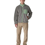 Patagonia Men’s Classic Retro-X Fleece Jacket Forever Grey full outfit view on model with hand in pocket