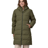 Patagonia women's glacier parka coat in basin green colour front detail