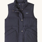 Patagonia womens downdift vest. A blue sleeveles gilet with a full length zip and button fastener. Features 2 side pockets and a logo patch stitched on the left chest.
