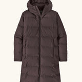 Patagonia women's waterproof jackson glacier parka in den brown with a water-resistant two-way front zip, insulated  fixed hood and two high-volume handwarmer pockets.