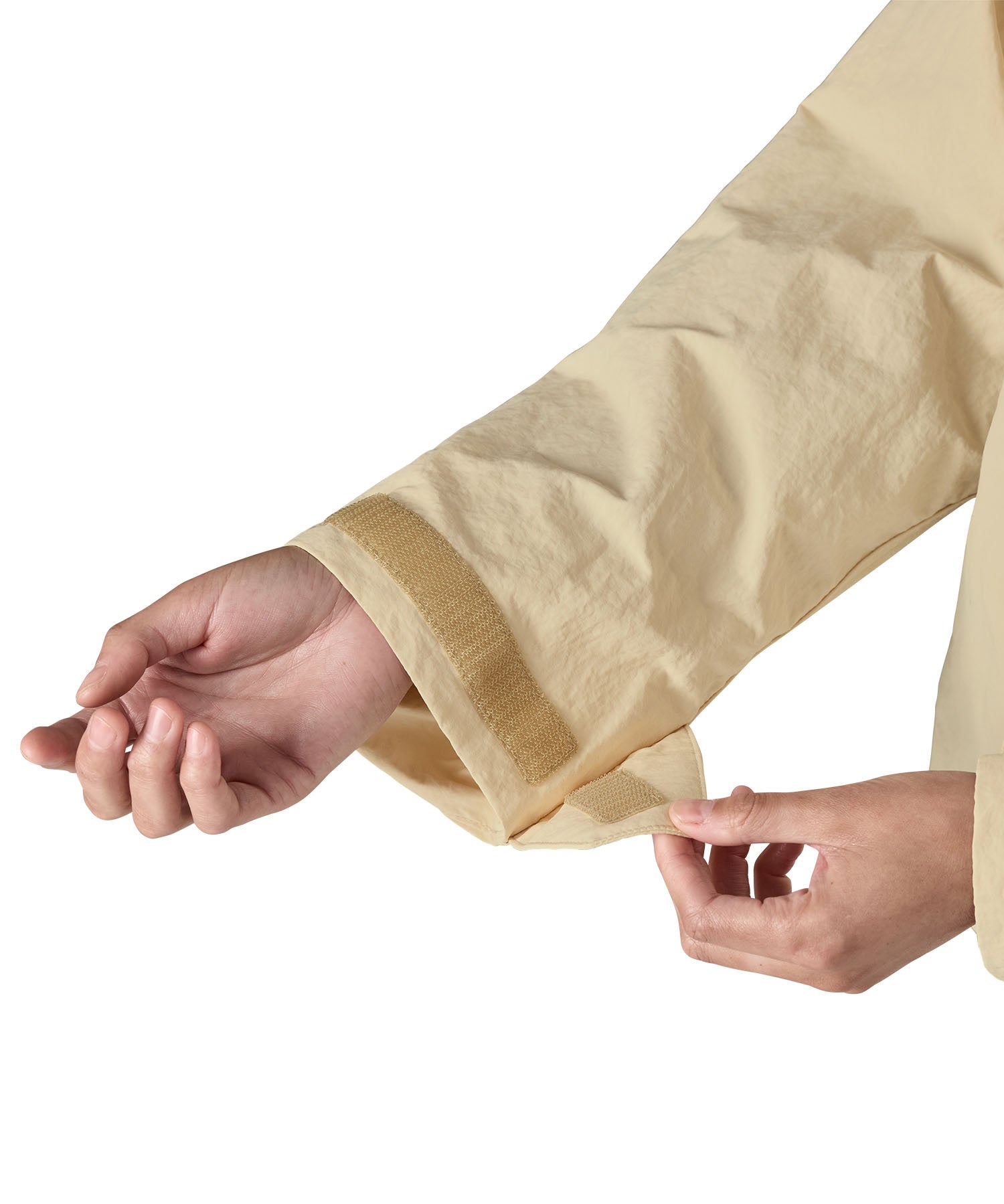 Patagonia women's skysail jacket in a natural colour cuff detail