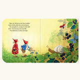 Two inside pages from Pippa and Pelle And Their Cosy Home children's book written and illustrated by Daniela Drescher.