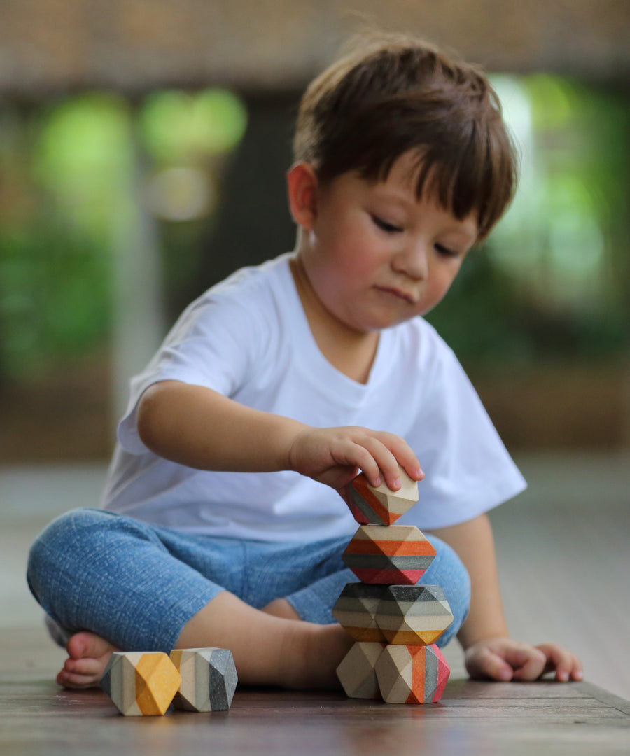PlanToys Geo Stacking Rocks – Babipur
