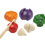 The PlanToys 5 Coloured Veggies play food set includes a red cabbage