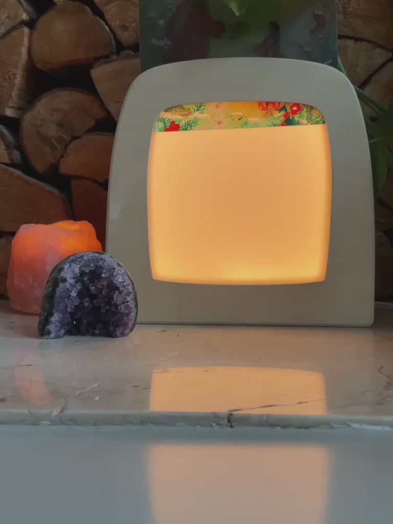 A video showing the set of 4 Toverlux silhouettes for their Magic Lamp by Daniella Drescher. A pack of Christmas 'Winter Special' illustrations, for sale at Babipur.