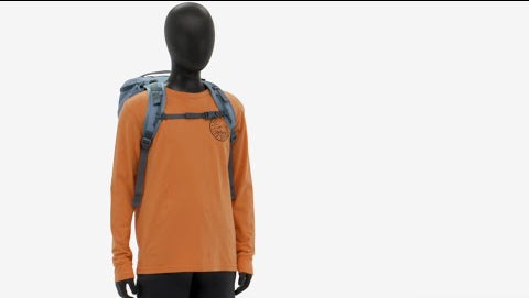 A video detailing the features of the Patagonia Kid's Refugito Day Pack 18L