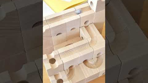A short fun video showcasing the Cuboro standard 32 marble run set. This set is available at Babipur.