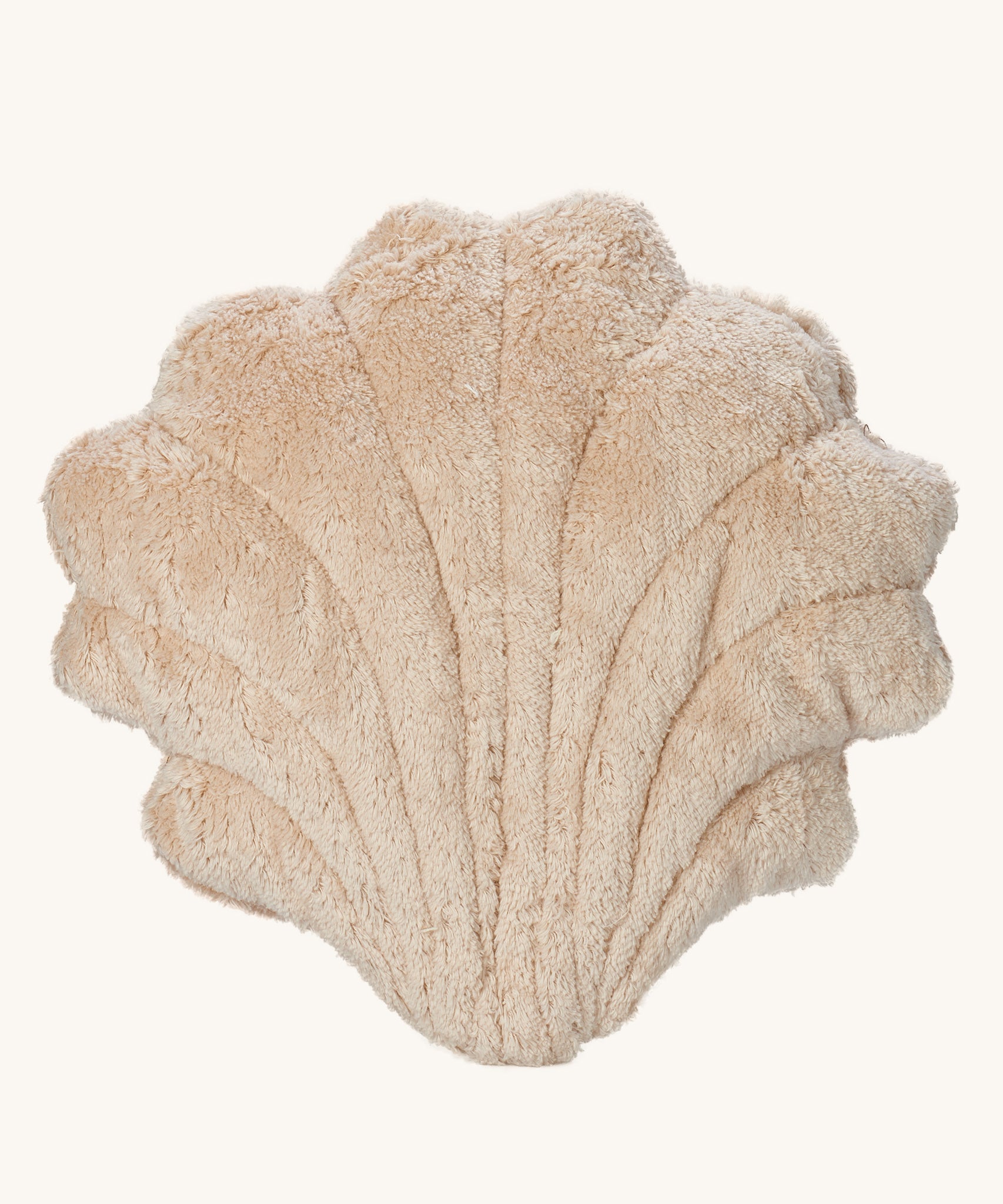 A front view of the Senger Large Cuddly Animal Shell.