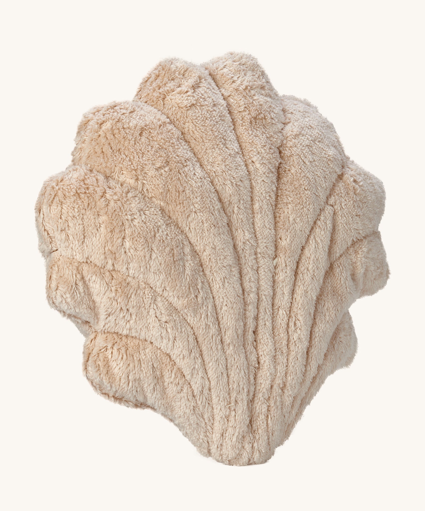 An angled front view of the Senger Large Cuddly Animal Shell.