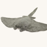 Grande raie manta en peluche Senger - Grise