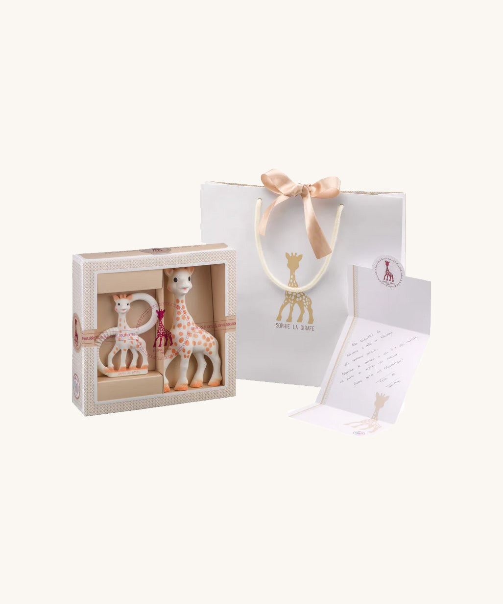 The Sophie the Giraffe premium baby gift set, a lovely baby teether gift that includes a luxury gift bag and branded greeting card. 
