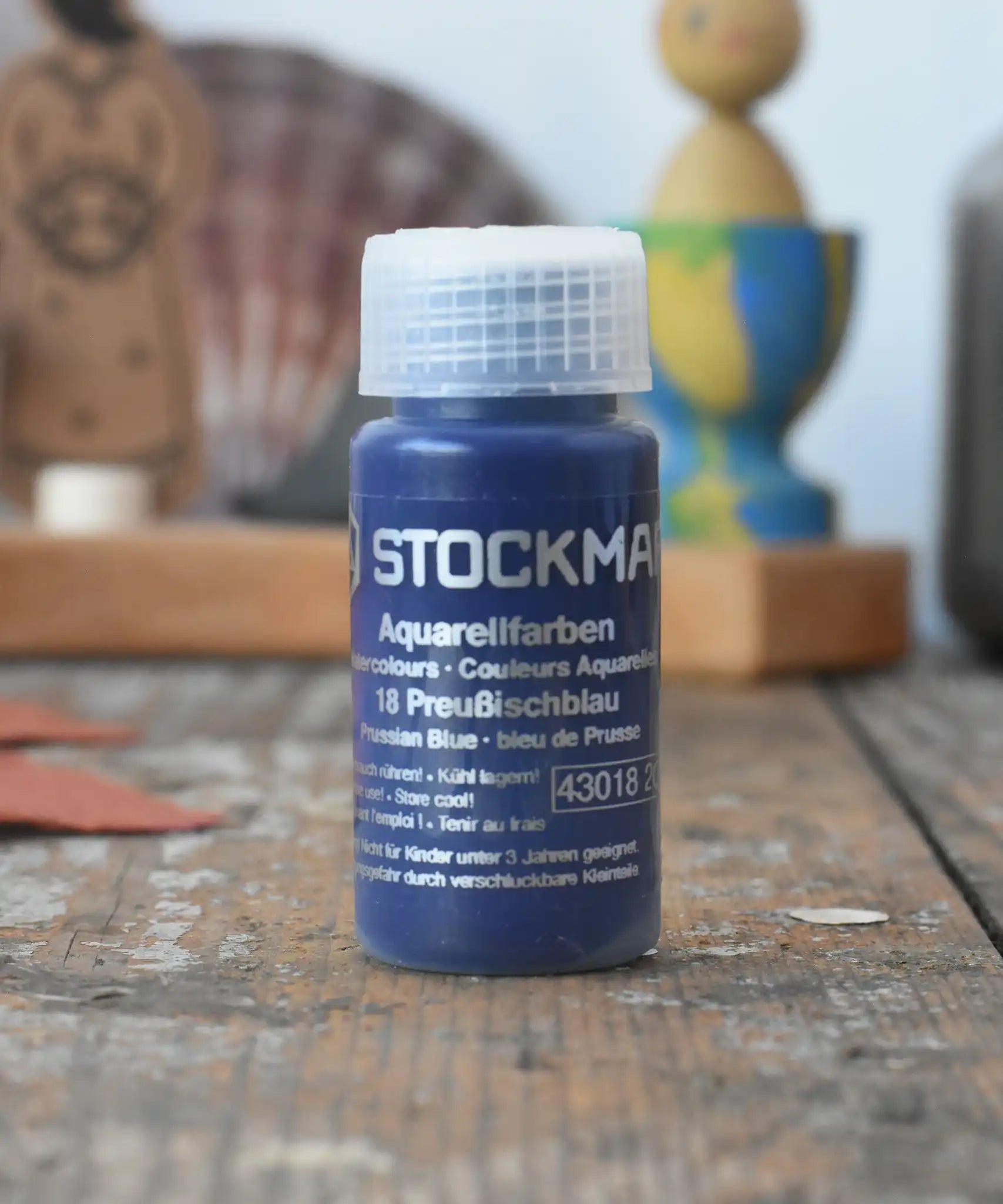 Stockmar 20ml liquid watercolour paint in prussian blue.