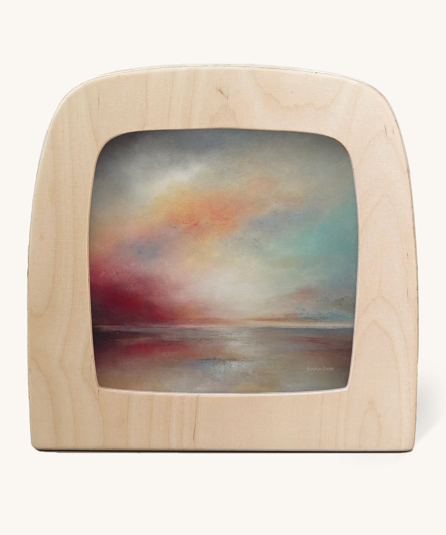 Horizons Toverlux Magic Lamp Silhouette - Artwork By Baukje Exler. A chalky style illustration of a blue, orange red sky reflecting on the sea. 