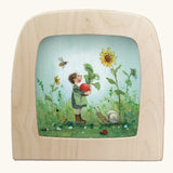 Toverlux silhouette featuring the snail artwork by Daniela Drescher. 