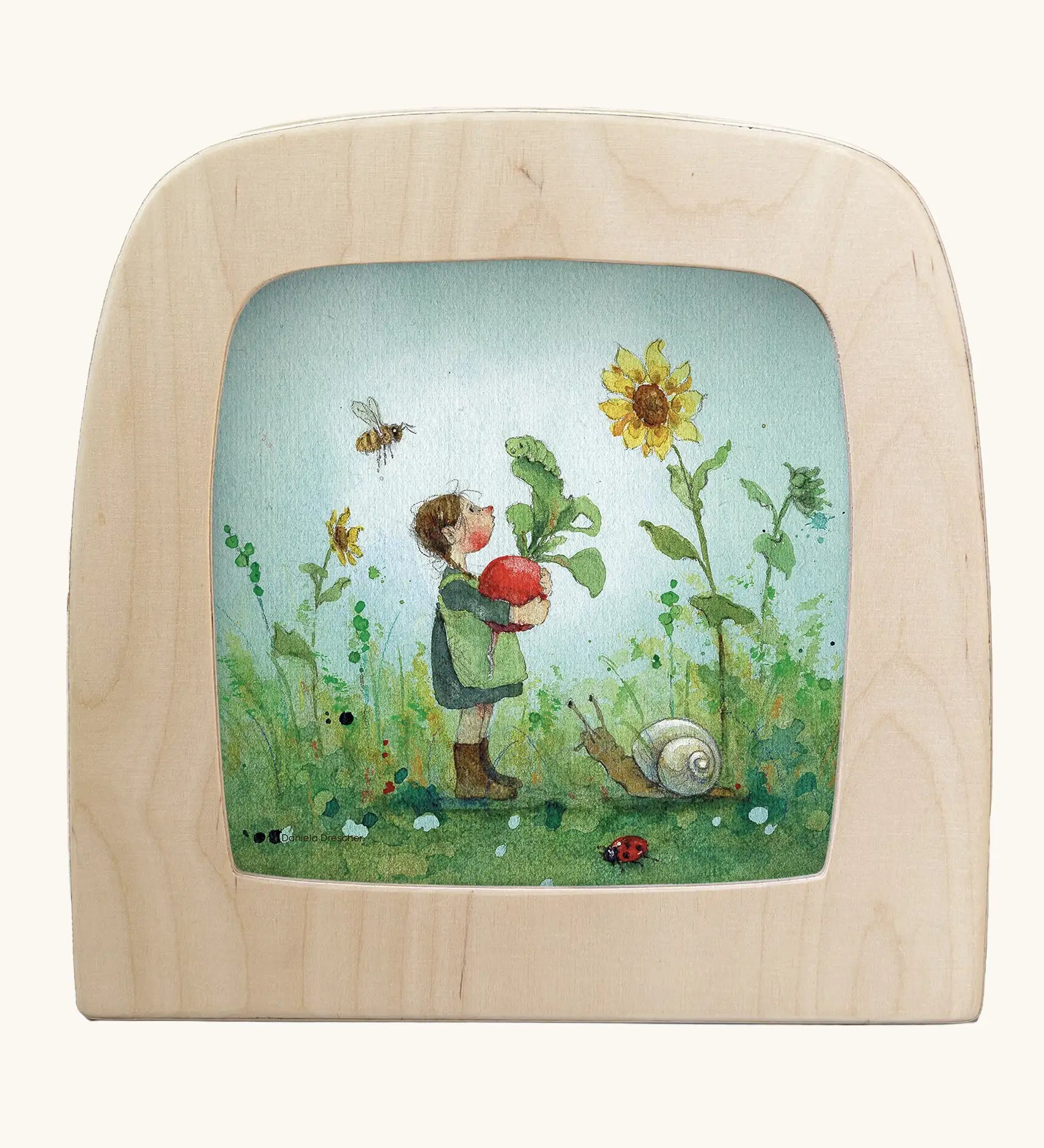 Toverlux silhouette featuring the snail artwork by Daniela Drescher. 