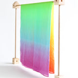 Trigonos big start with rainbow cloth set showing a square frame construction. 