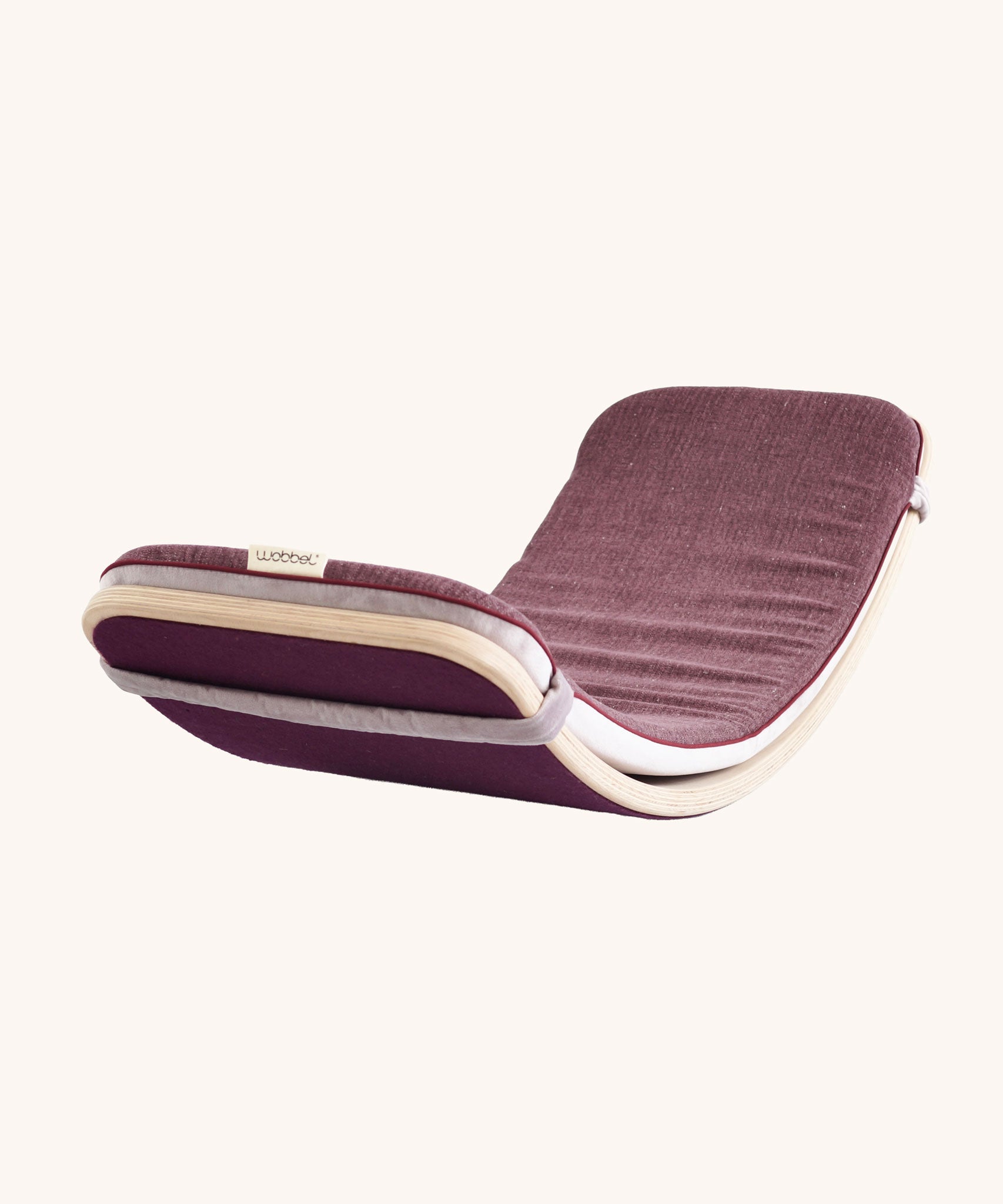Wobbel Deck Original padded cover in amethyst.